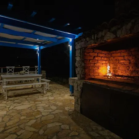 Otus Zadarvillas