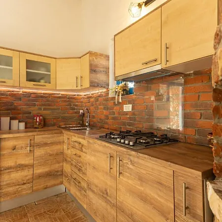 Otus Zadarvillas