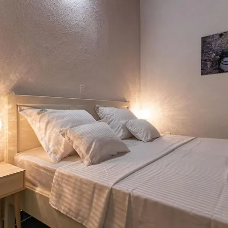 Otus Zadarvillas