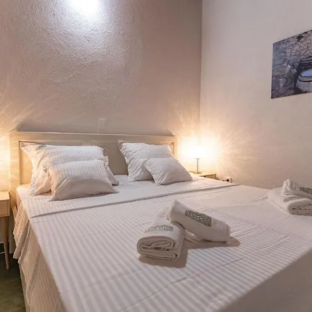 Otus Zadarvillas