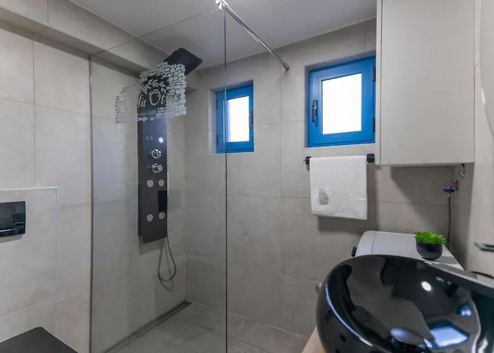 Otus Zadarvillas