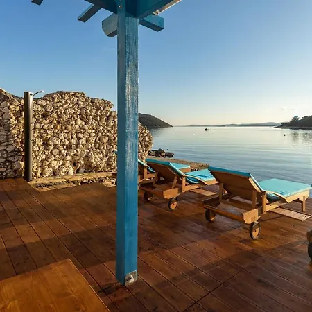 Villa Otus Zadarvillas Pašman