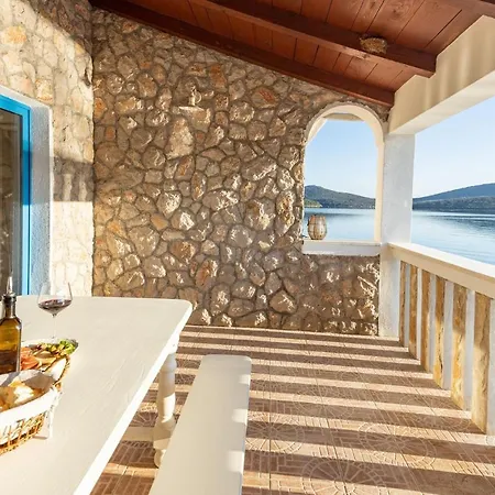 Otus Zadarvillas Pašman