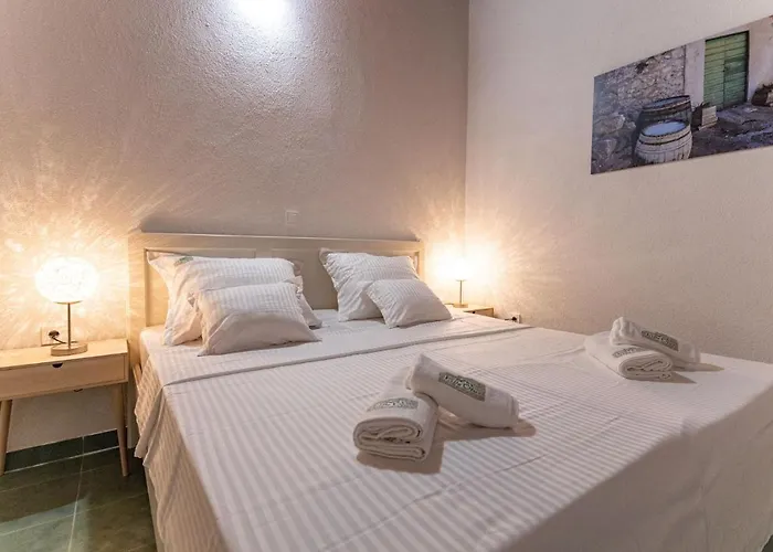 Otus Zadarvillas